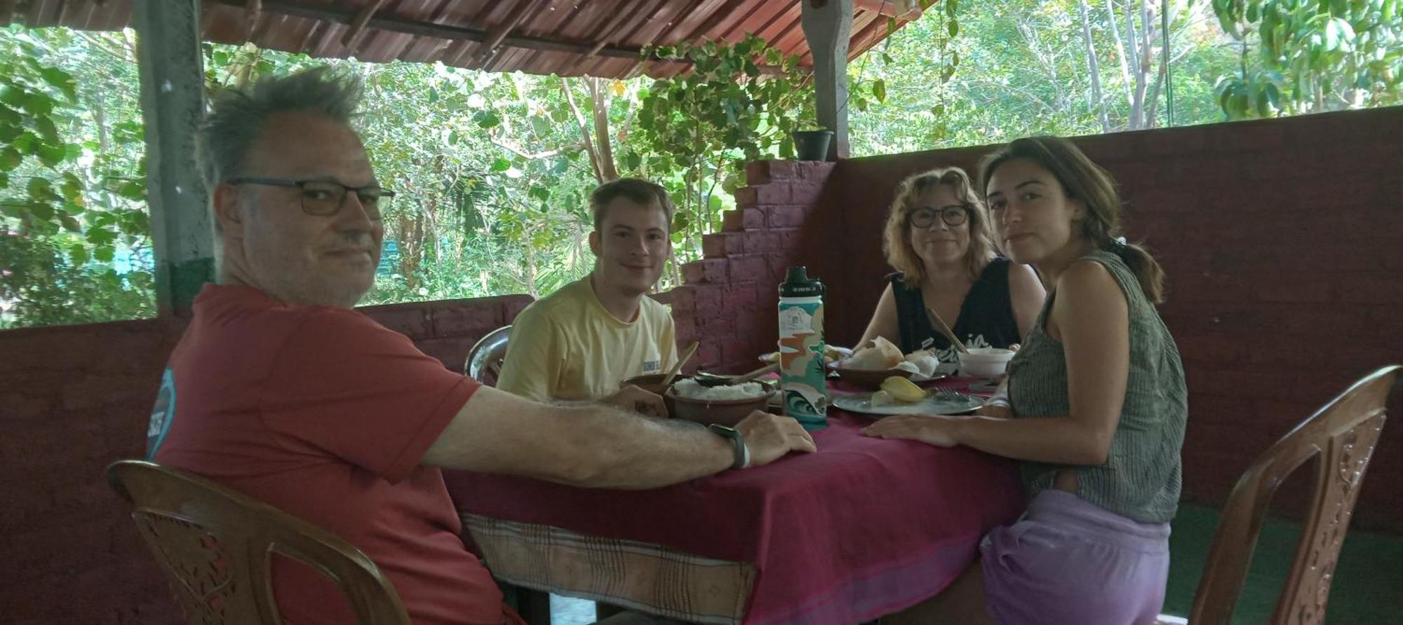 Forest Villa Nature Resort أنرادابورام المظهر الخارجي الصورة